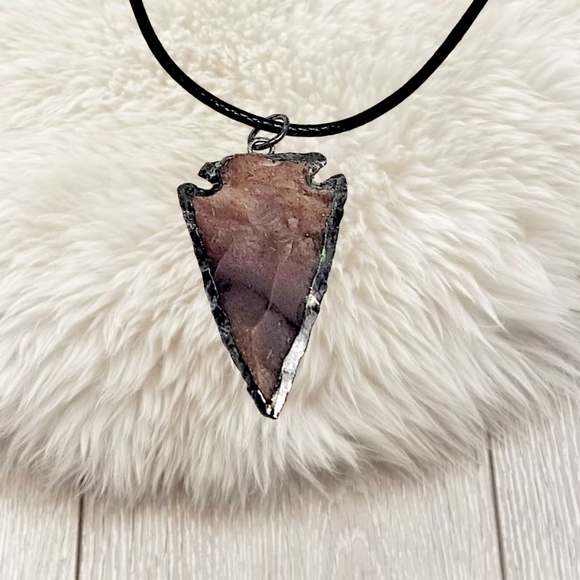 .Natural Stone Arrowhead Pendant with Black Cord Necklace - Picture 1 of 7